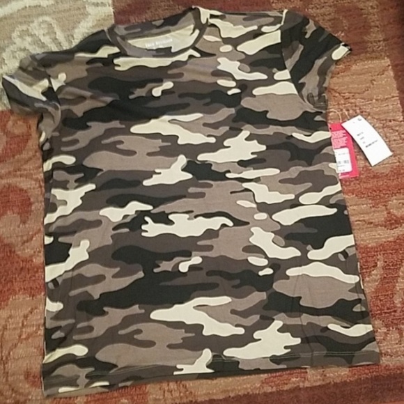 NWT Camo True Religion T-Shirt - Picture 2 of 6